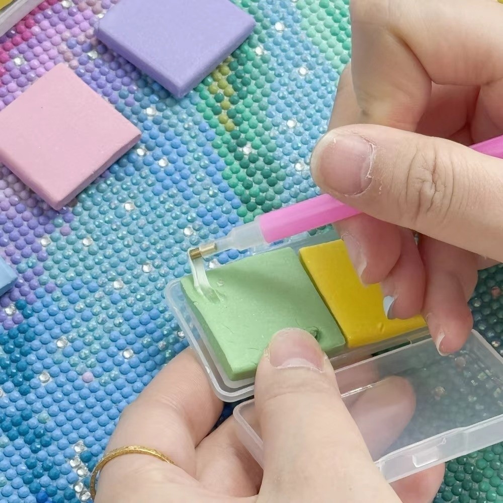 Embroidery Details - 1/2 個シリコーンダイヤモンド塗装粘土クロスステッチ DIY 刺繍アクセサリーダイヤモンドアートパテ粘土持続粘着性 3x3cm