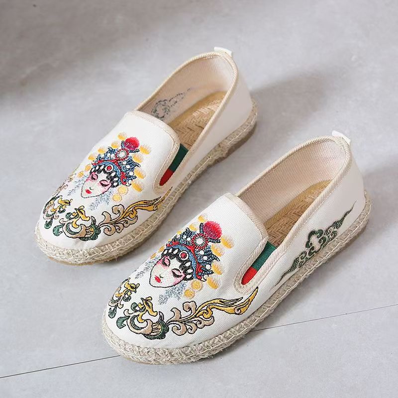 女性フラットソール刺繍布靴春秋の新ソフトソールラウンドトゥ浅 - Embroidery Cloth のレビューと価格