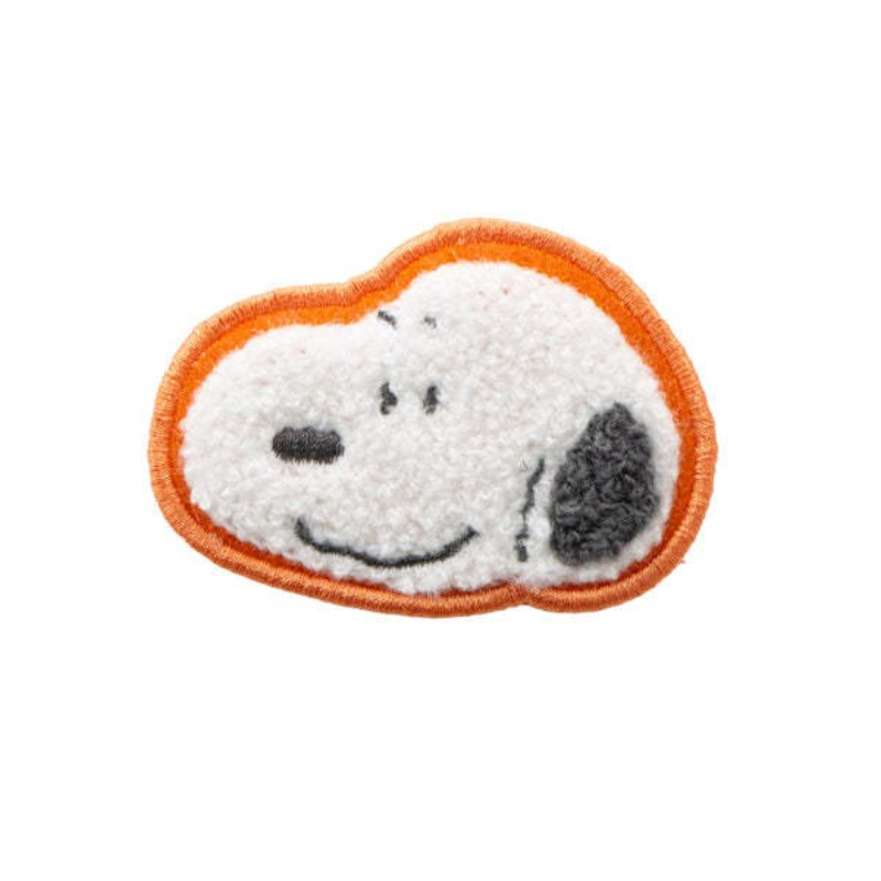 かわいいスヌーピー漫画刺繍バッジ、日本のアニメチャーリーブラ - Embroidery Cloth のレビューと価格