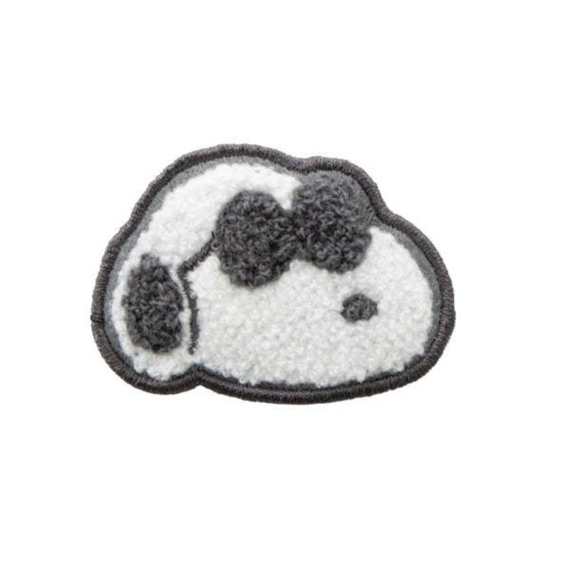 かわいいスヌーピー漫画刺繍バッジ、日本のアニメチャーリーブラ - Embroidery Cloth のレビューと価格