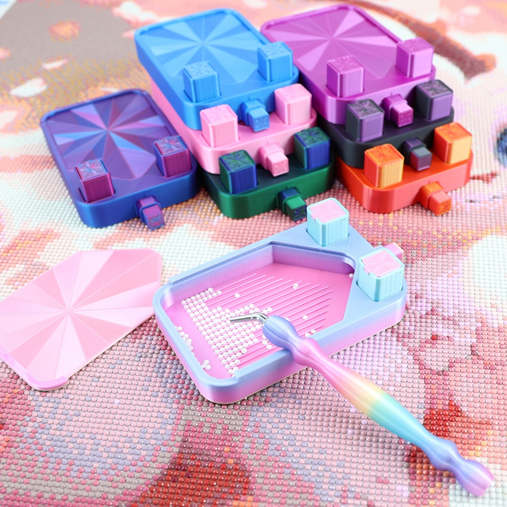 マルチカラーダイヤモンドペインティングトレイ（ゴミ箱2個付き - Embroidery Details のレビューと価格