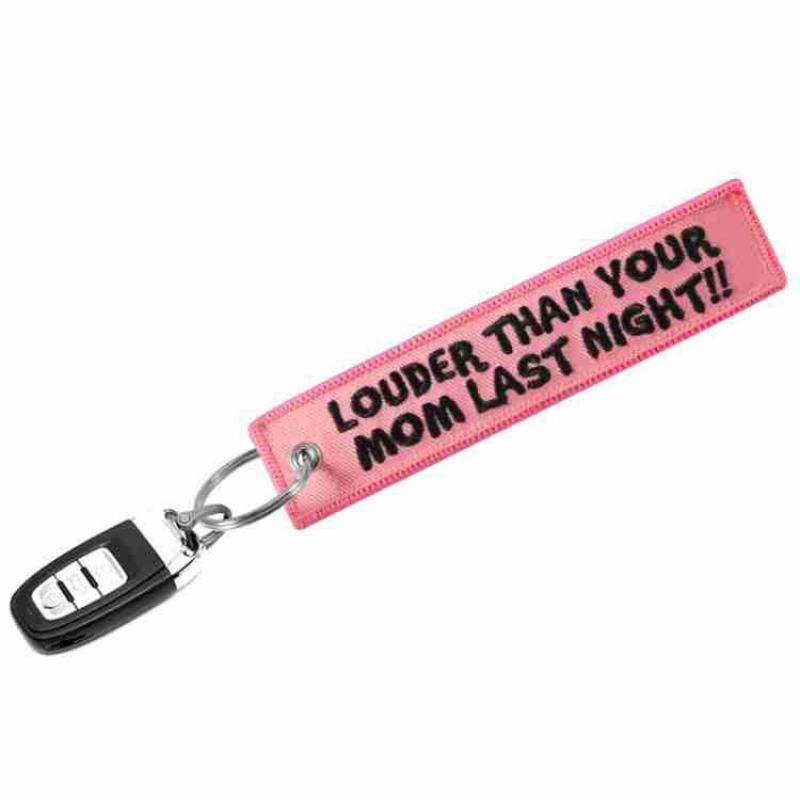 LOUDER THAN YOUR MOM キーホルダー 車用 - Embroidery Quote のレビューと価格
