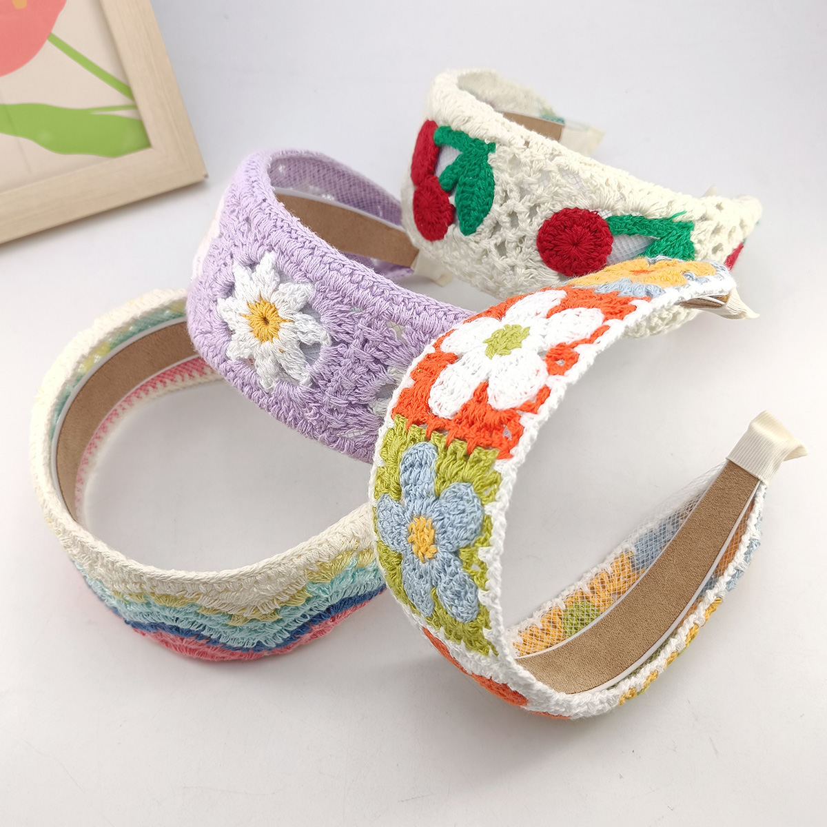 甘い花刺繍ガールヘアフープカラフルなニットウールワイドヘアバ - Embroidery Ring のレビューと価格